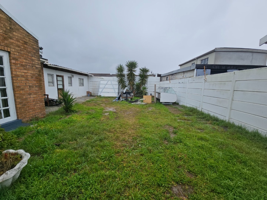 2 Bedroom Property for Sale in Ottery Western Cape